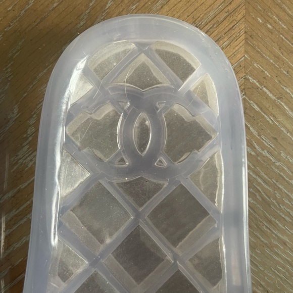 CHANEL CLEAR CC LOGO SLIDES - size 39-40 - Picture 13 of 15